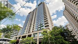 1015 - 18 PARKVIEW AVENUE Toronto, ON M2N 7H7
