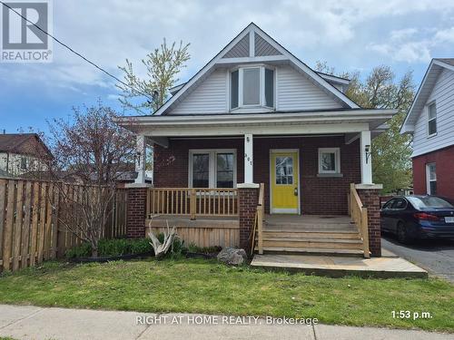 307 EULALIE AVENUE  Oshawa, ON L1H 2B6