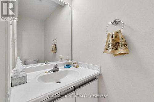103 Heatherton Way, Vaughan, ON - Indoor Photo Showing Bathroom