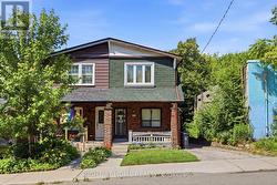 204 HIGHFIELD ROAD Toronto, ON M4L 2V3