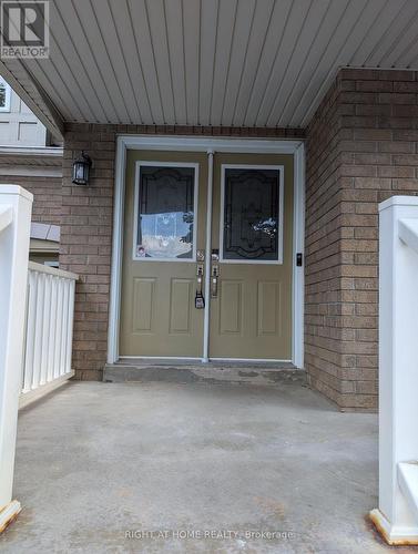 158 HOLLYWOOD HILL CIRCLE  Vaughan, ON L4H 2P2