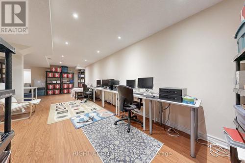 10 Pascoe Drive, Markham, ON - Indoor Photo Showing Other Room