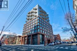 704 - 2 AUGUSTA AVENUE Toronto, ON M5V 0T3
