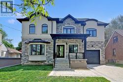 67 SCARBOROUGH HEIGHTS BOULEVARD Toronto, ON M1M 2V5