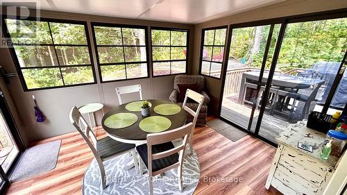 29 Maple Ridge - 1336 South Morrison Lake Road, Gravenhurst, ON - Indoor Photo Showing Dining Room
