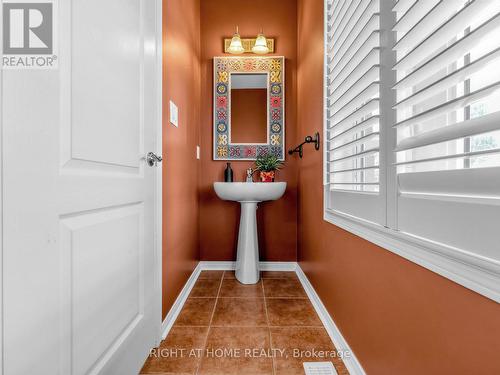 Main Floor Powder Room - 2042 Quinte Street, Burlington, ON - Indoor Photo Showing Other Room