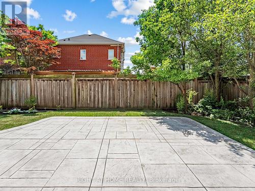 Rear Patio - 2042 Quinte Street, Burlington, ON - Outdoor