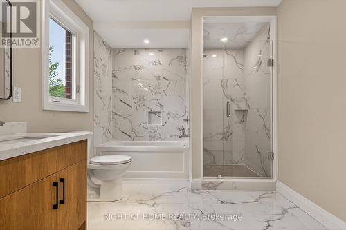 Primary Bedroom separate tub and shower - 279 Hess Street S, Hamilton, ON 