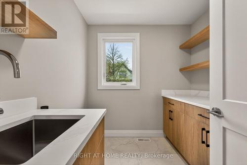 2nd Floor laundry room close to bedrooms - 279 Hess Street S, Hamilton, ON 