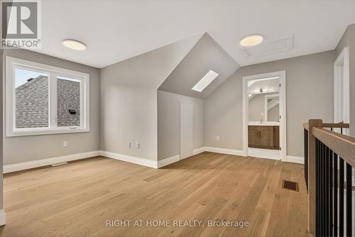 3rd floor lot with skylight and large windows - 279 Hess Street S, Hamilton, ON 