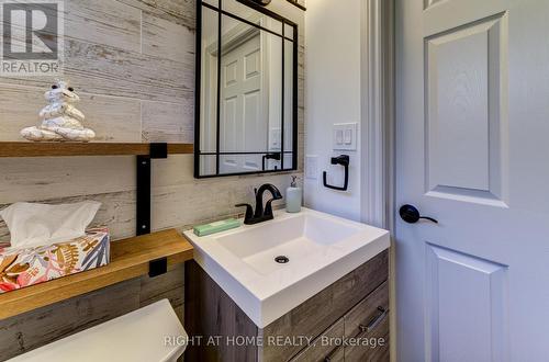 214 Desroches Trail, Tiny, ON - Indoor Photo Showing Bathroom