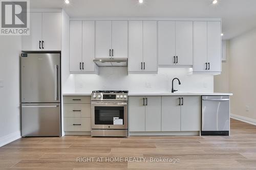 2 - 39 FIFTEENTH STREET , Toronto, Ontario M8V 3J3 3