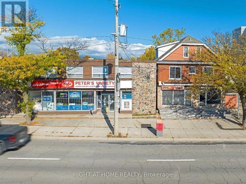 353 Queenston Road, Hamilton, ON - Outdoor