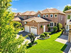 267 PINNACLE TRAIL Aurora, ON L4G 7G4
