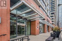 2806 - 2212 LAKE SHORE BOULEVARD W Toronto, ON M8V 0C2