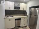 39 Distin Drive, Hamilton, ON  - Indoor Photo Showing Kitchen 