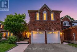 4487 INCHBURY ROAD  Mississauga, ON L5M 4J8