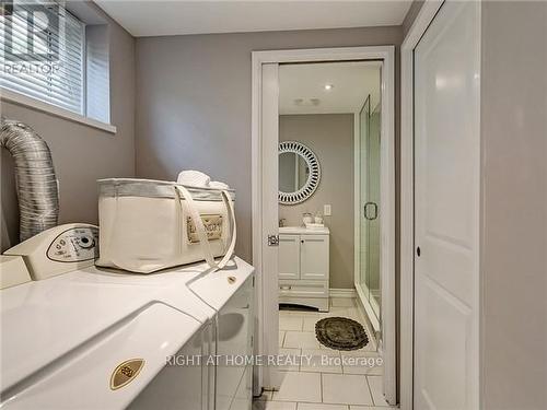 273 Kenwood Avenue, Burlington, ON - Indoor Photo Showing Laundry Room