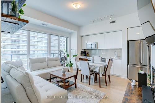 1413 - 30 Shore Breeze Drive, Toronto, ON - Indoor