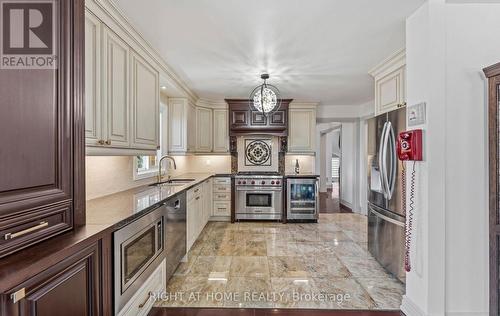 Kitchen with Ceramic Tiles - 1665 Asgard Drive, Mississauga, ON - Indoor Photo Showing Kitchen With Upgraded Kitchen