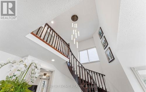 Grand Entrance with High Ceilings - 1665 Asgard Drive, Mississauga, ON - Indoor Photo Showing Other Room