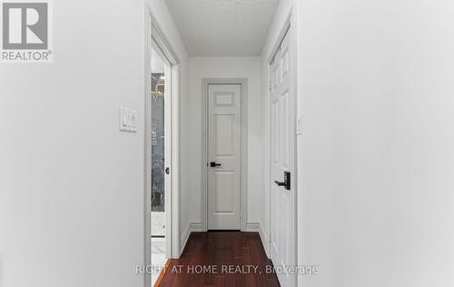Primary Bedroom - Walk-in closet - 1665 Asgard Drive, Mississauga, ON - Indoor Photo Showing Other Room