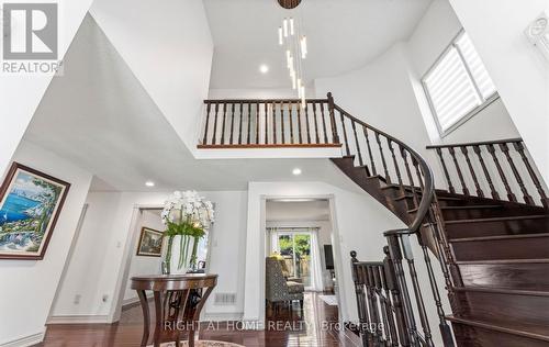 Grand Entryway - 1665 Asgard Drive, Mississauga, ON - Indoor Photo Showing Other Room