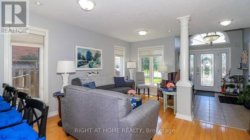 Beautifully Bright Living Room - 36 Benjamin Lane, Barrie, ON - Indoor