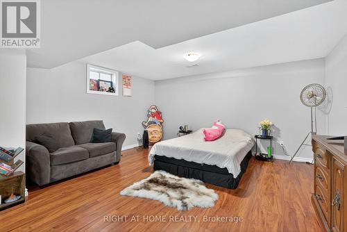 3 Player Drive, Barrie, ON - Indoor Photo Showing Bedroom