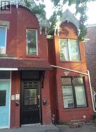 B - 210 MCCAUL STREET Toronto, ON M5T 1W5