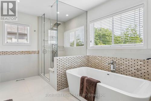 4263 Couples Crescent, Burlington, ON 