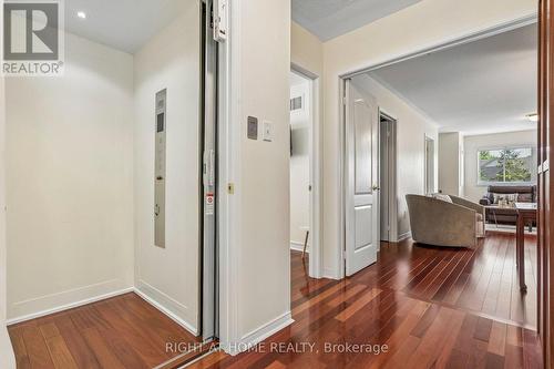 4263 Couples Crescent, Burlington, ON 