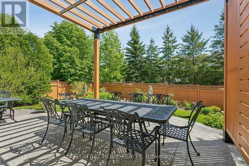 4263 Couples Crescent, Burlington, ON 