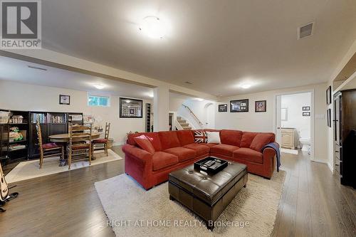 907 Fourth Street, Mississauga, ON - Indoor