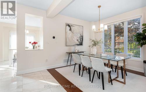 3081 Baron Drive, Mississauga, ON - Indoor Photo Showing Dining Room