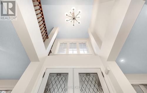 3081 Baron Drive, Mississauga, ON - Indoor Photo Showing Other Room