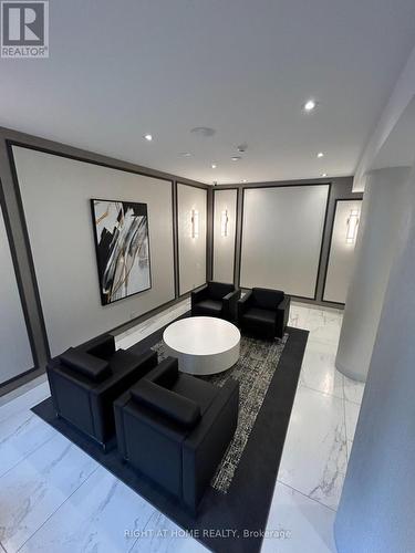 201 - 7460 Bathurst, Vaughan, ON - Indoor Photo Showing Other Room