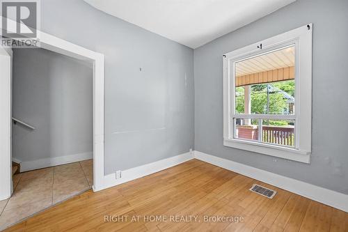343 Cumberland Avenue, Hamilton, ON - Indoor Photo Showing Other Room