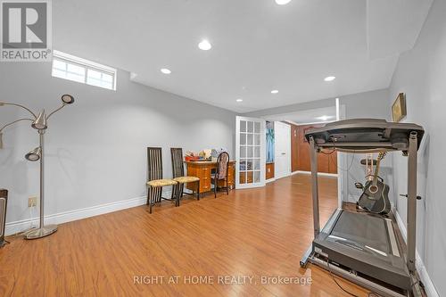 2573 Oshkin Court, Mississauga, ON - Indoor Photo Showing Gym Room