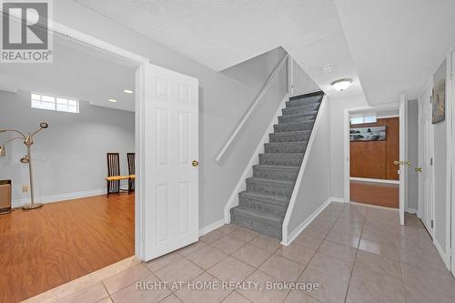 2573 Oshkin Court, Mississauga, ON - Indoor Photo Showing Other Room