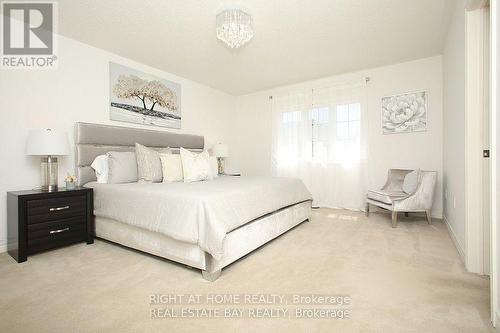25 Sibella Way, Vaughan, ON - Indoor Photo Showing Bedroom