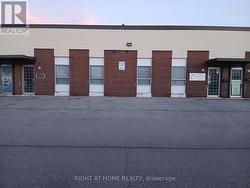 8 & 9 - 120 MIDWEST ROAD  Toronto, ON M1P 3B2