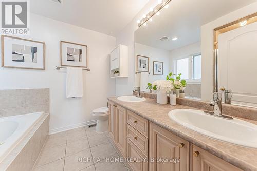 1133 Hickory Hollow Glen, Mississauga, ON - Indoor Photo Showing Bathroom