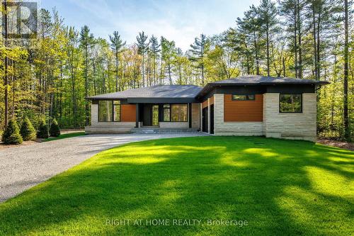 1318 Tiny Beaches Rd S Road, Tiny, ON - Outdoor