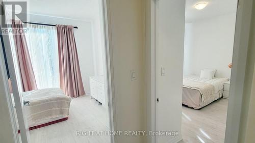 12 - 142 Foamflower Place, Waterloo, ON - Indoor