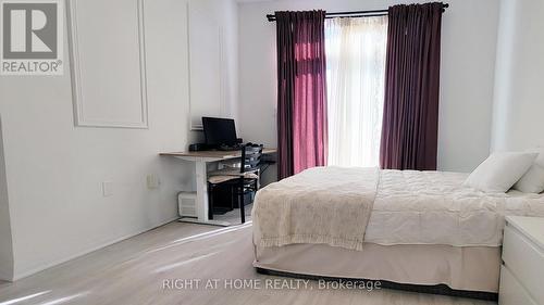 12 - 142 Foamflower Place, Waterloo, ON - Indoor Photo Showing Bedroom