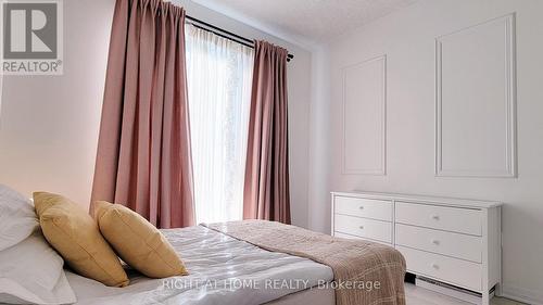 12 - 142 Foamflower Place, Waterloo, ON - Indoor Photo Showing Bedroom