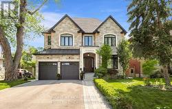 1220 MEREDITH AVENUE Mississauga, ON L5E 2E3