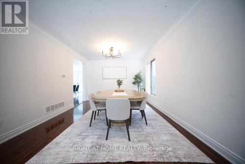 2088 Perran Drive, Mississauga, ON - Indoor Photo Showing Dining Room