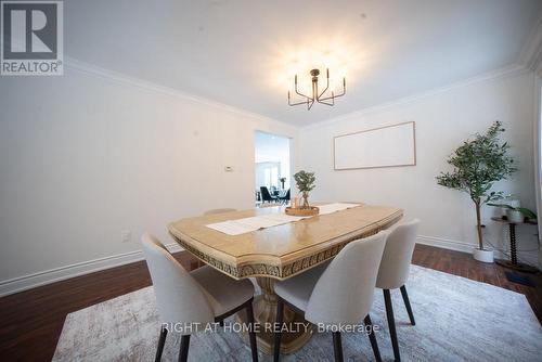 2088 Perran Drive, Mississauga, ON - Indoor Photo Showing Dining Room
